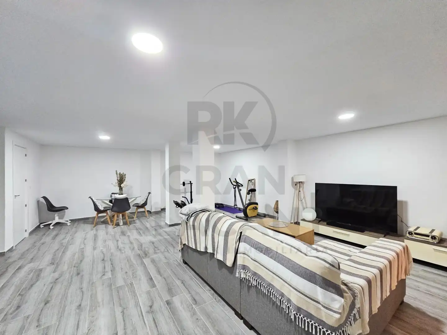 Planta baja en venta en CANARIAS, 8, Monte y Mar