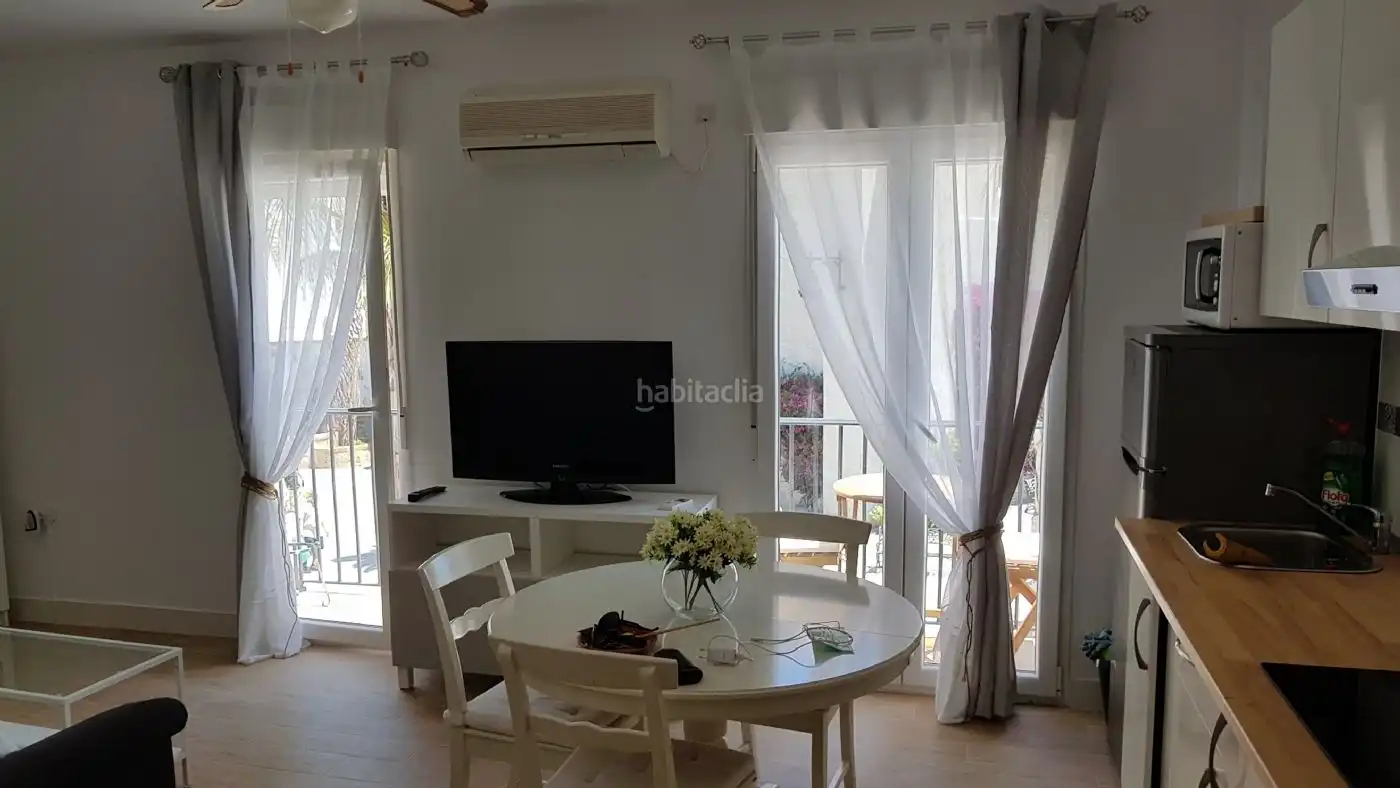 Flat to rent in Plaza de Juan Carlos I 14, imagen 9