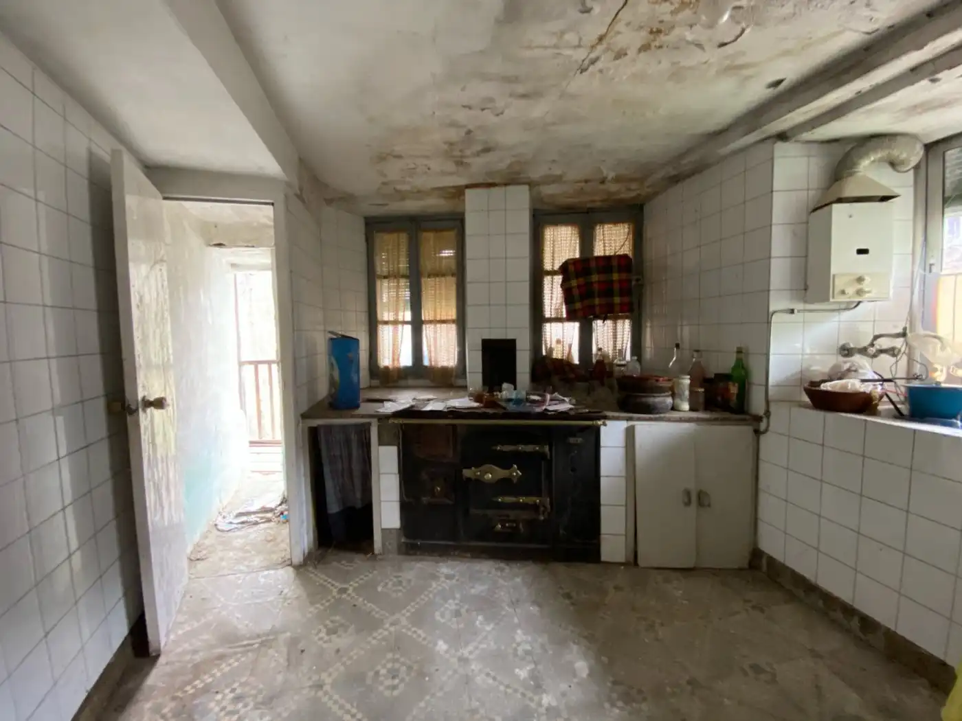 Cocina de Casa o chalet en venta en Sobrado (León) con Balcón