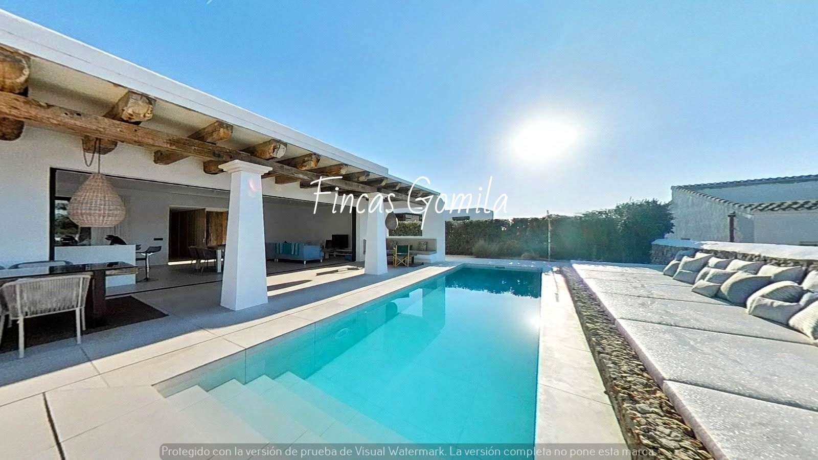 Piscina de Casa o xalet en venda en Es Mercadal amb Aire condicionat, Calefacció i Jardí privat