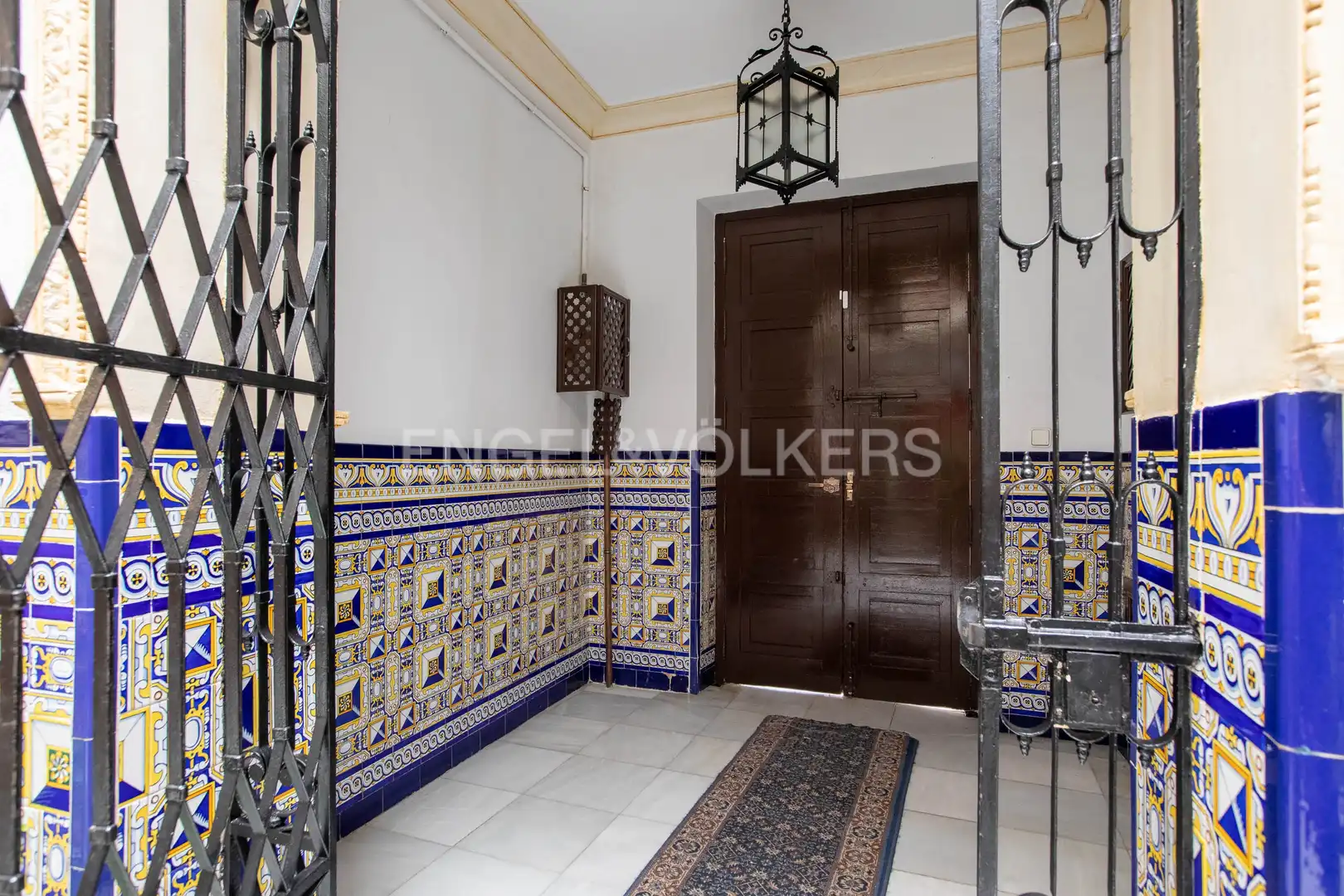 Haus oder Chalet zum Verkauf in Sevilla mit Klimaanlage, Heizung und Abstellraum