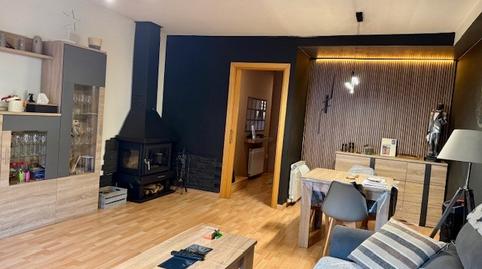 Foto 2 de Casa adosada en venda a Santa Maria - Terra Nostra, Montcada i Reixac