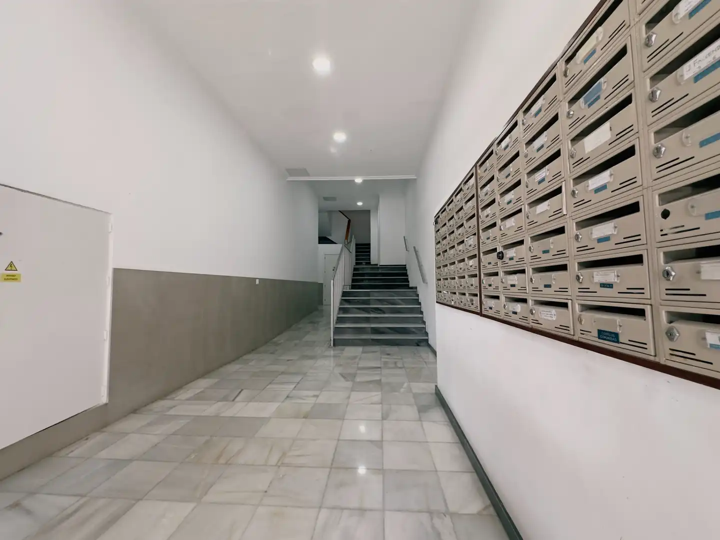 Piso en venta en Santa Pola con Aire acondicionado, Terraza y Amueblado