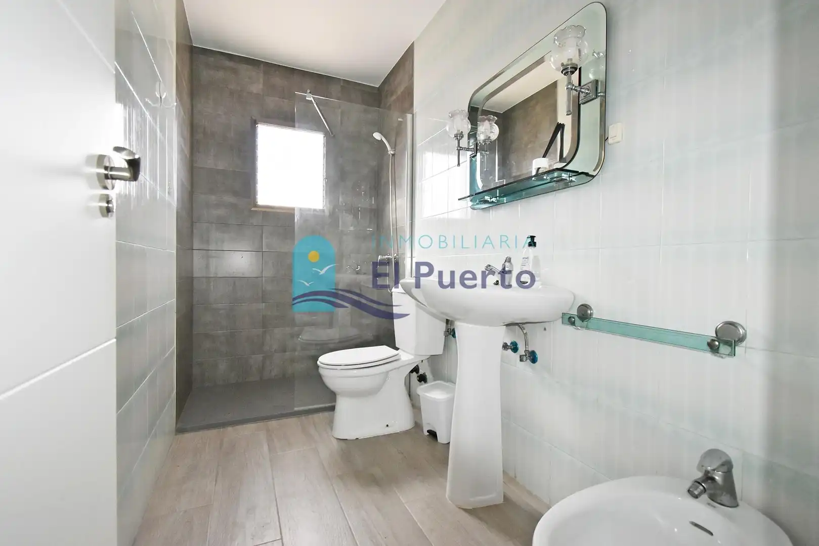 Baño de Dúplex en venta en Mazarrón con Jardín privado, Terraza y Amueblado
