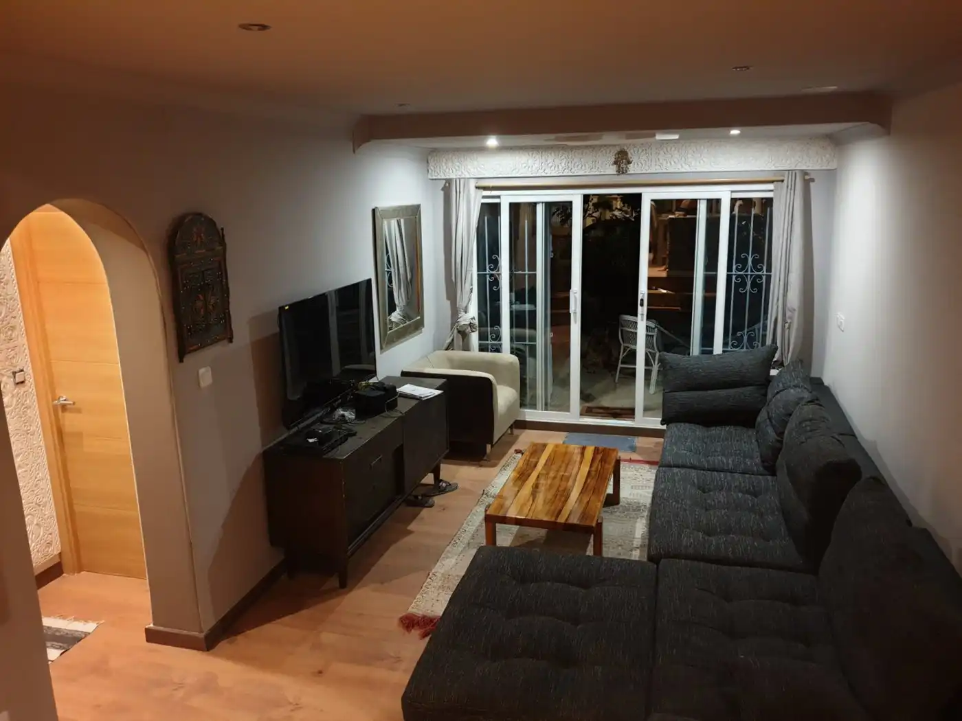 Living room of Houses for sale in Calpe / Calp  with Air Conditioner, Heating and Private garden
