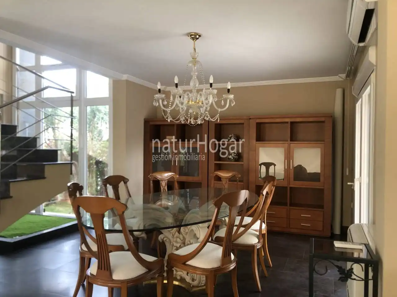 Comedor de Casa o chalet de alquiler en Paterna con Aire acondicionado, Calefacción y Jardín privado