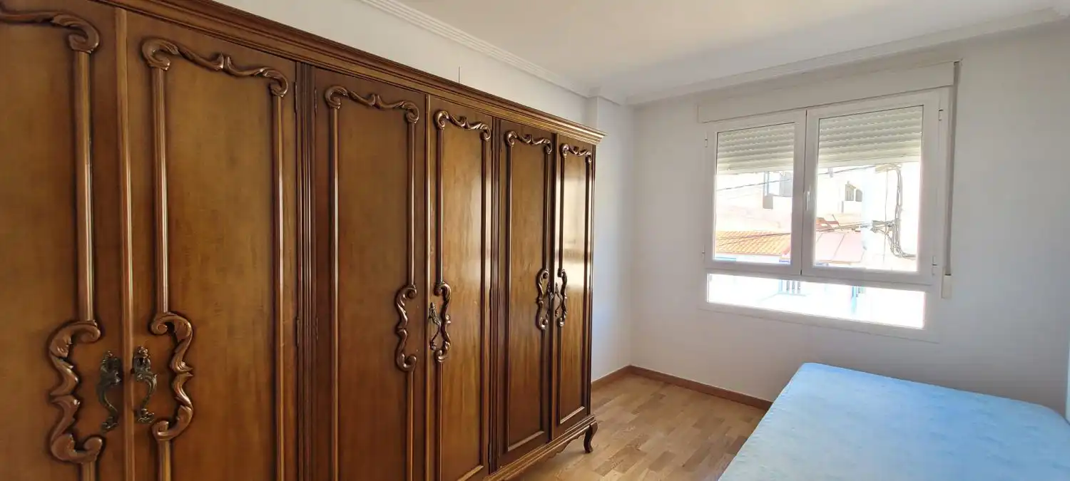 Habitación de Piso en venta en Balazote con Calefacción, Parquet y Trastero