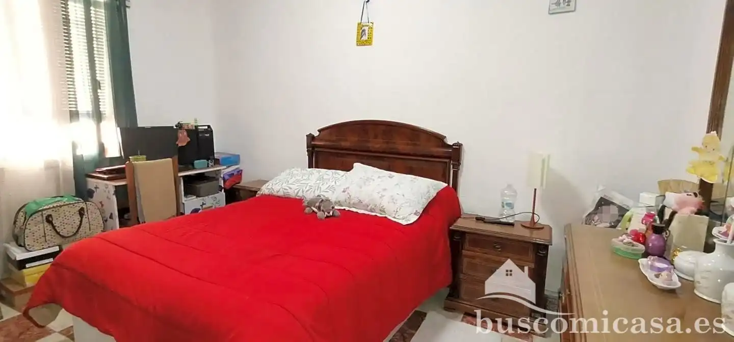 Dormitori de Casa o xalet en venda en Linares amb Aire condicionat, Terrassa i Traster
