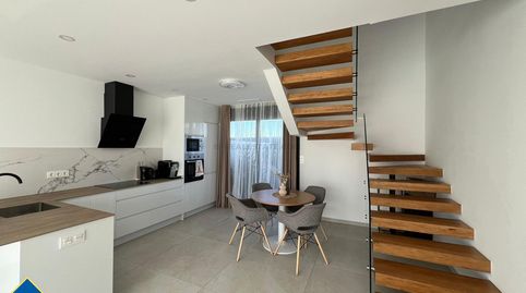 Casa con piscina privada, en la provincia de Alicante, en la localidad de Benijófar. 2 habitaciones | 110 m² | 8 kilómetros del ma