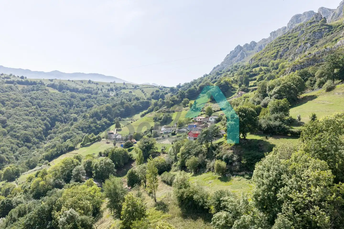 Casa o chalet en venta en Morcín con Jardín privado, Terraza y Balcón