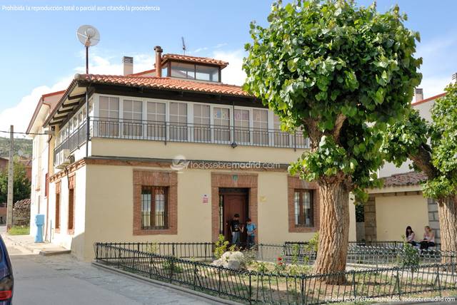 Terreno residencial en Venta en Calle del Moral en Navalafuente