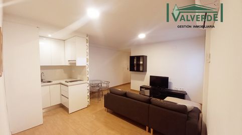 Foto 3 de Apartament de lloguer a Plaza de la Trinidad, Centro - Sagrario, Granada Capital