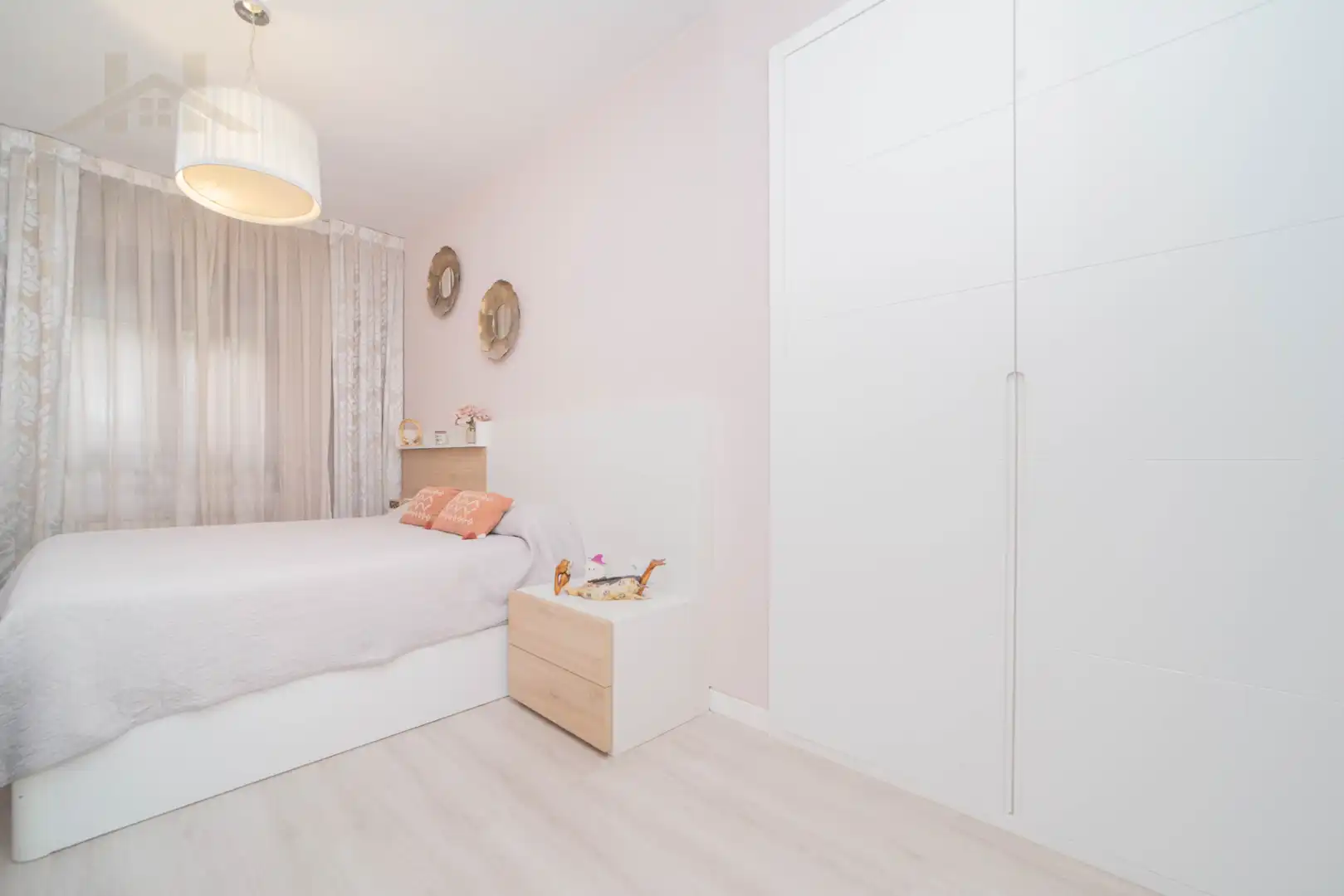 Habitación de Planta baja en venta en Parque Oeste - Fuente Cisneros
