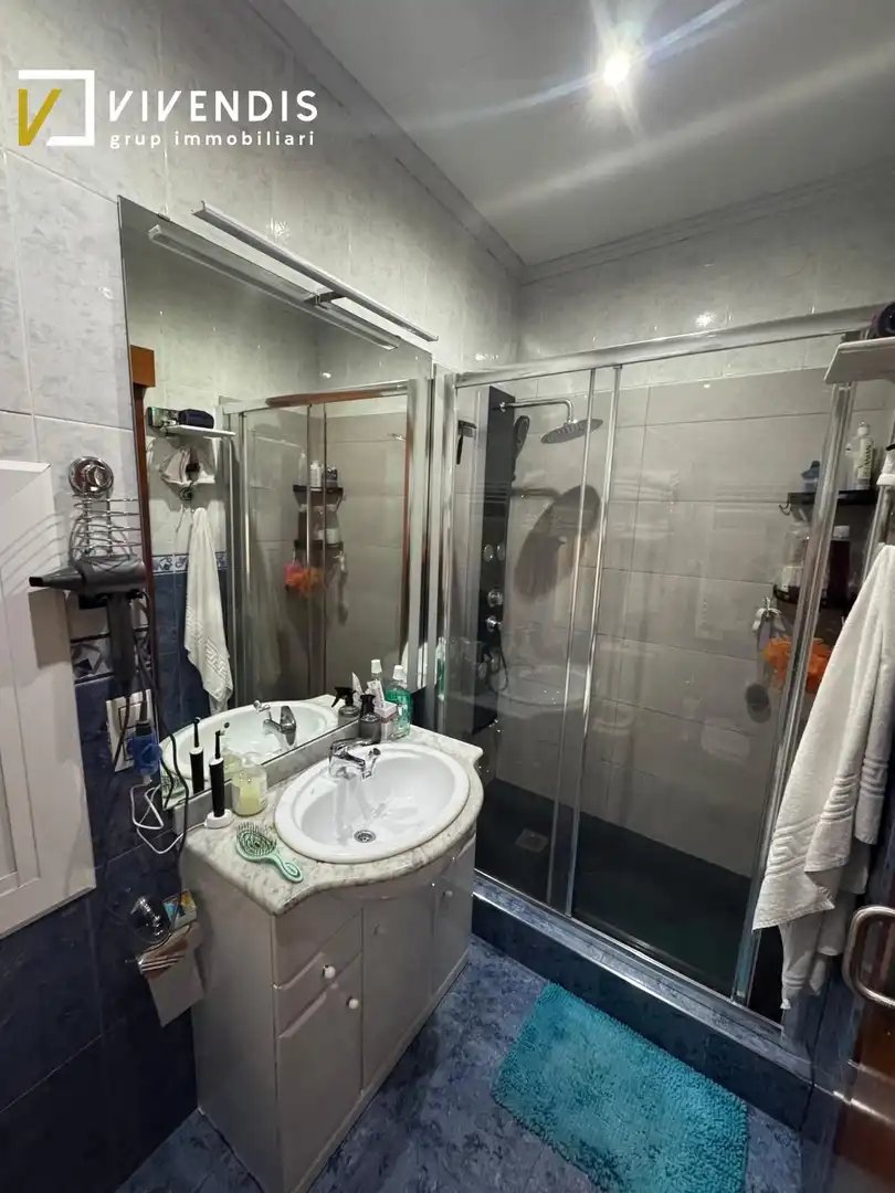 Bathroom of Houses for sale in Almenar  with Air Conditioner, Heating and Storage room