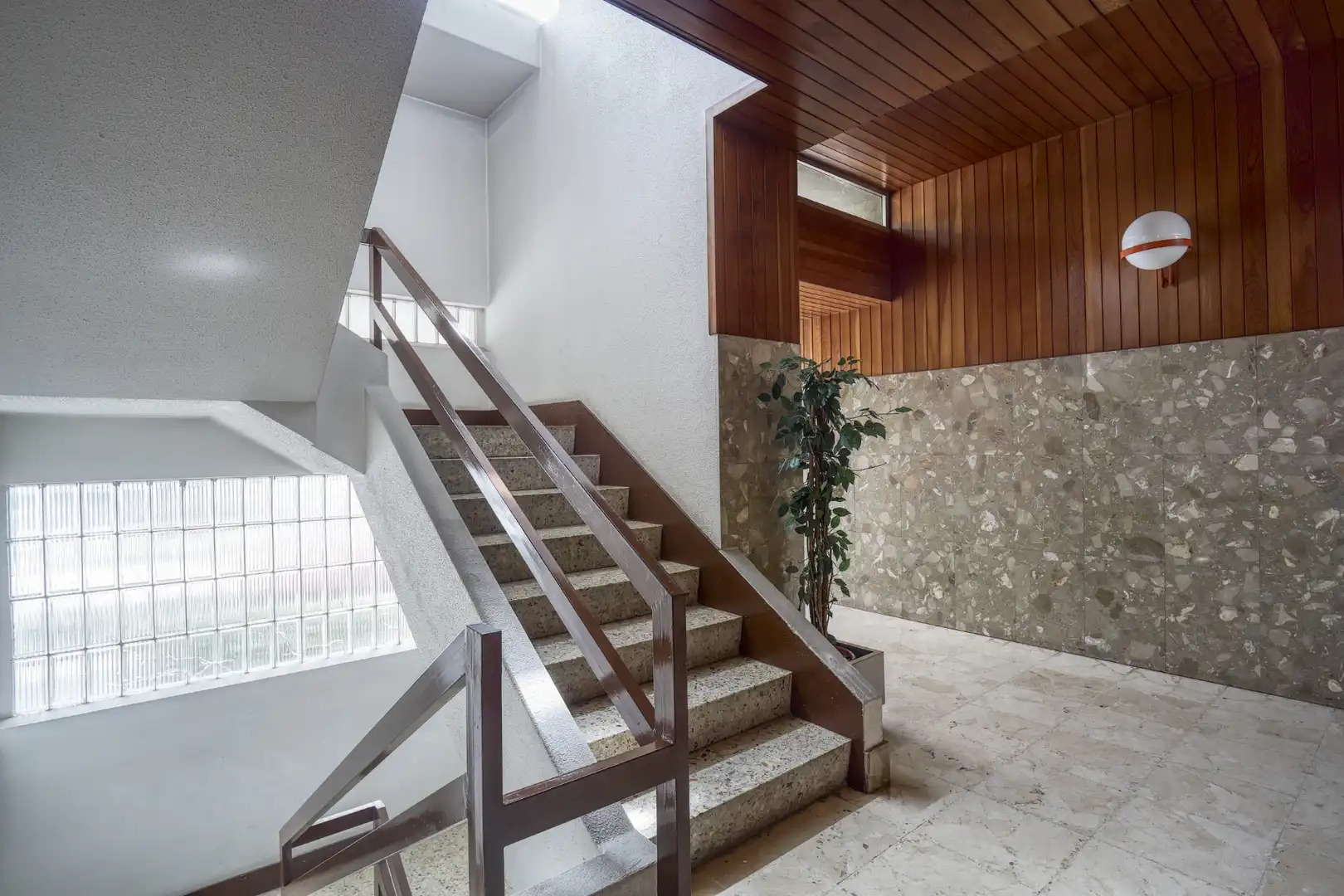 Piso en venta en A Coruña Capital  con Calefacción, Parquet y Trastero