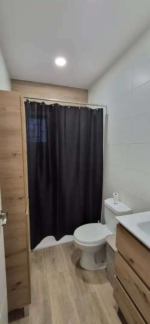 Badezimmer von Haus oder Chalet zum Verkauf in La Rinconada mit Klimaanlage, Ofen und Waschmaschine