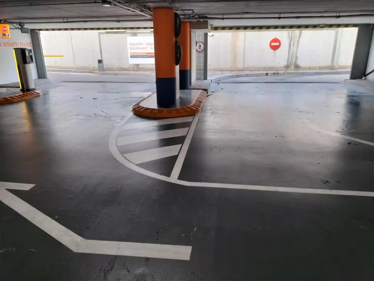 Parkplatz von Garage zur Miete in Barcelona