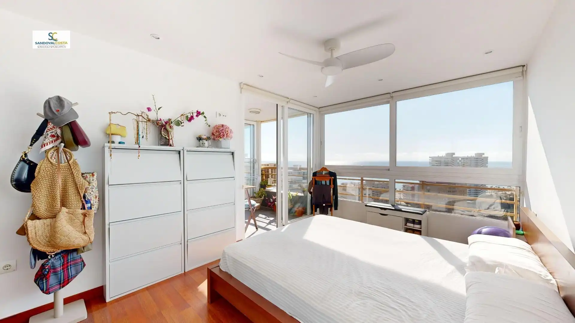 Schlafzimmer von Wohnung zum Verkauf in Alicante / Alacant mit Klimaanlage und Gemeinschaftspool