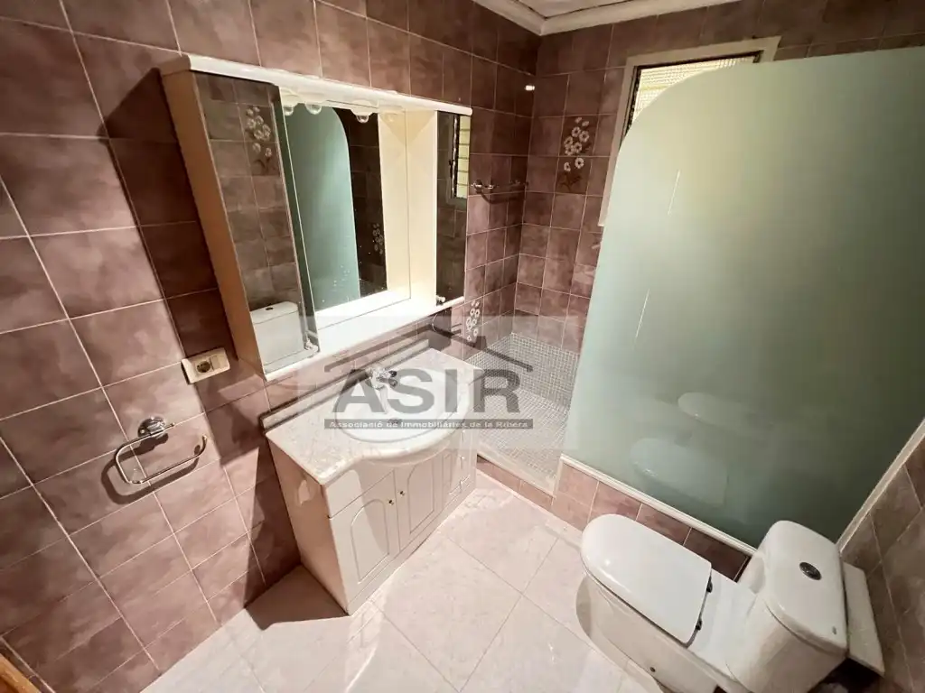Badezimmer von Wohnung zur Miete in Alzira