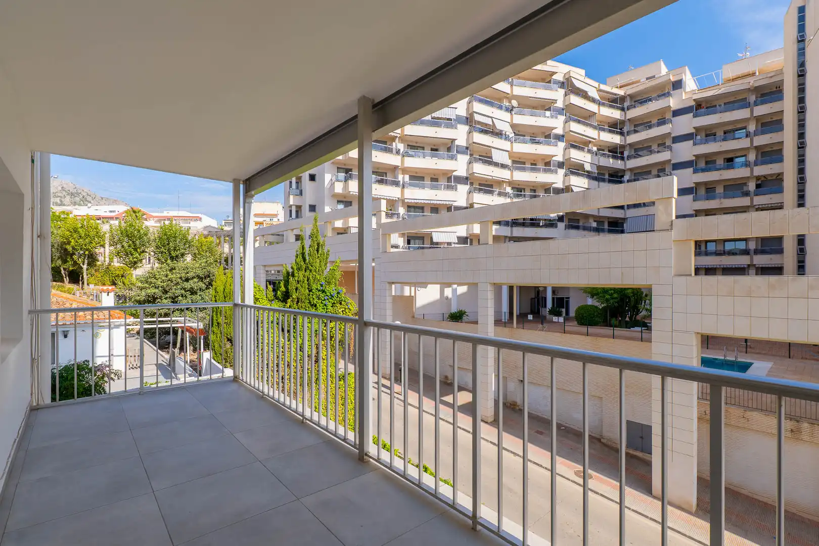 Appartement compact à vendre à Canuta