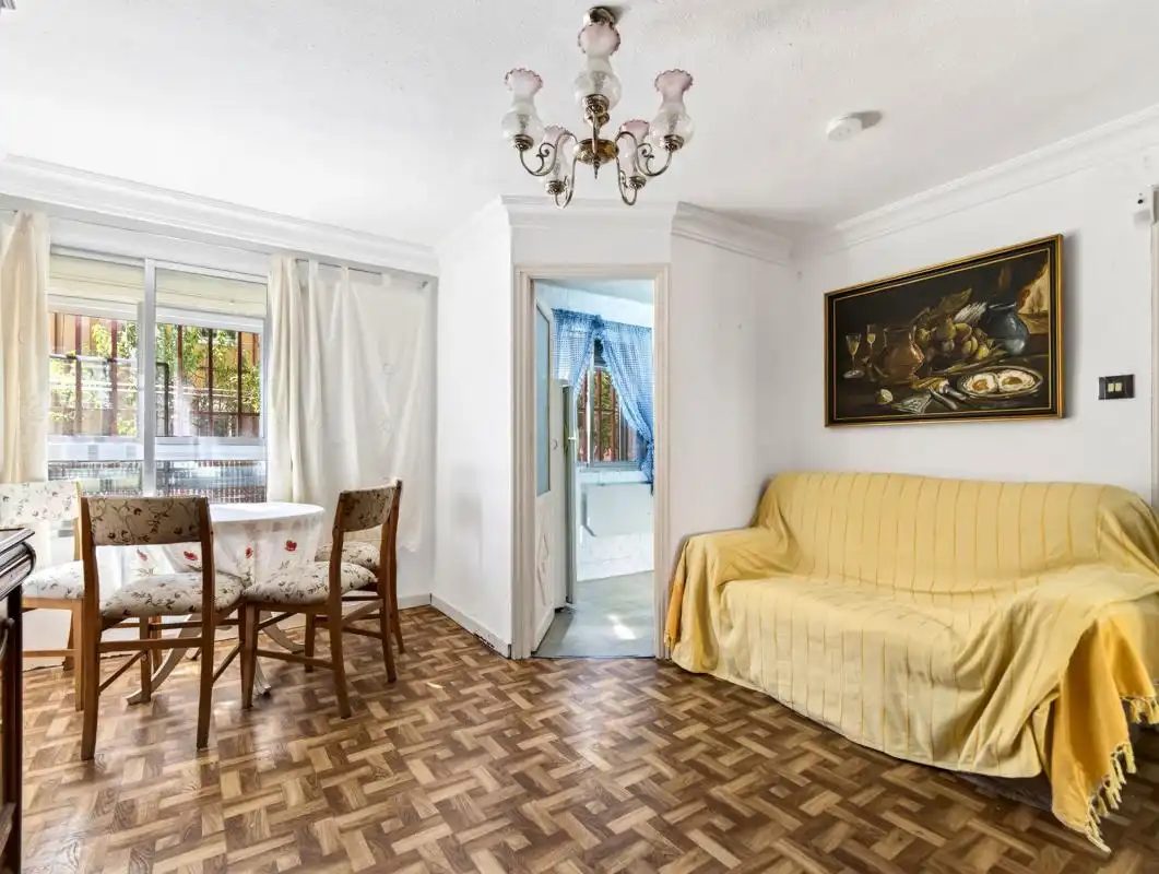 Living room of Ground floor for sale in Madrid  with Heating