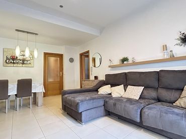 Casa a schiera con balcone in vendita a Carcaixent