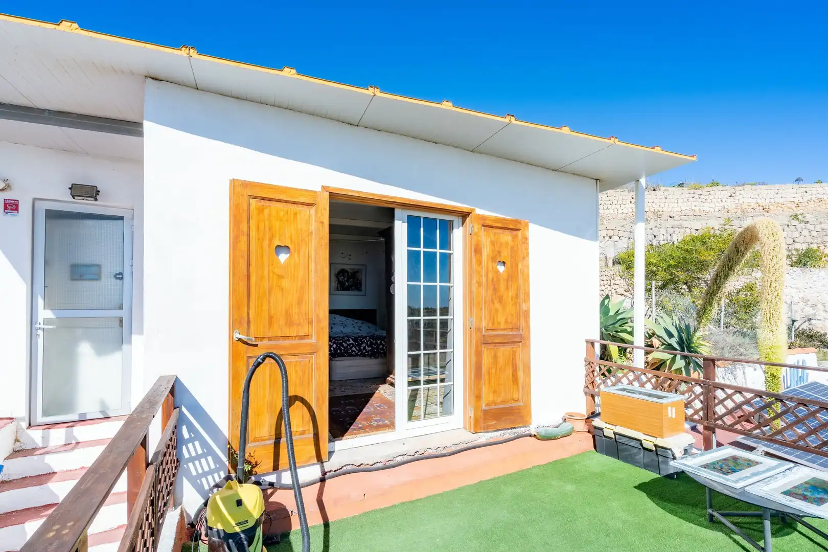 Vista exterior de Finca rústica en venda en Güímar amb Jardí privat, Terrassa i Moblat