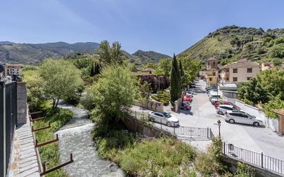 Vista exterior de Casa o xalet en venda en Monachil amb Terrassa