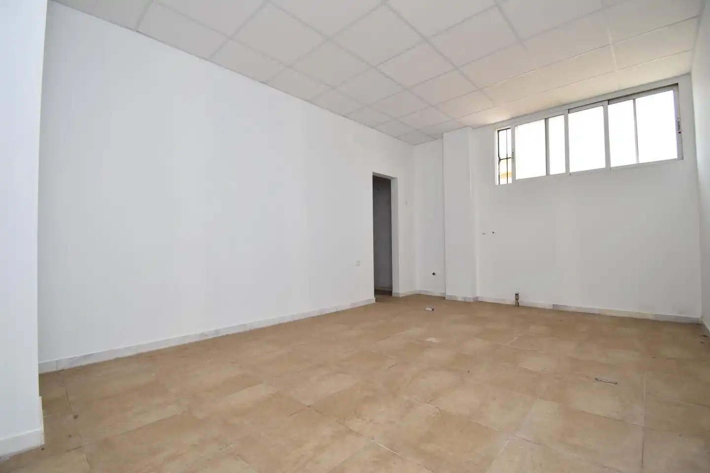 Local comercial en venta en Sierra Castilla, imagen 9