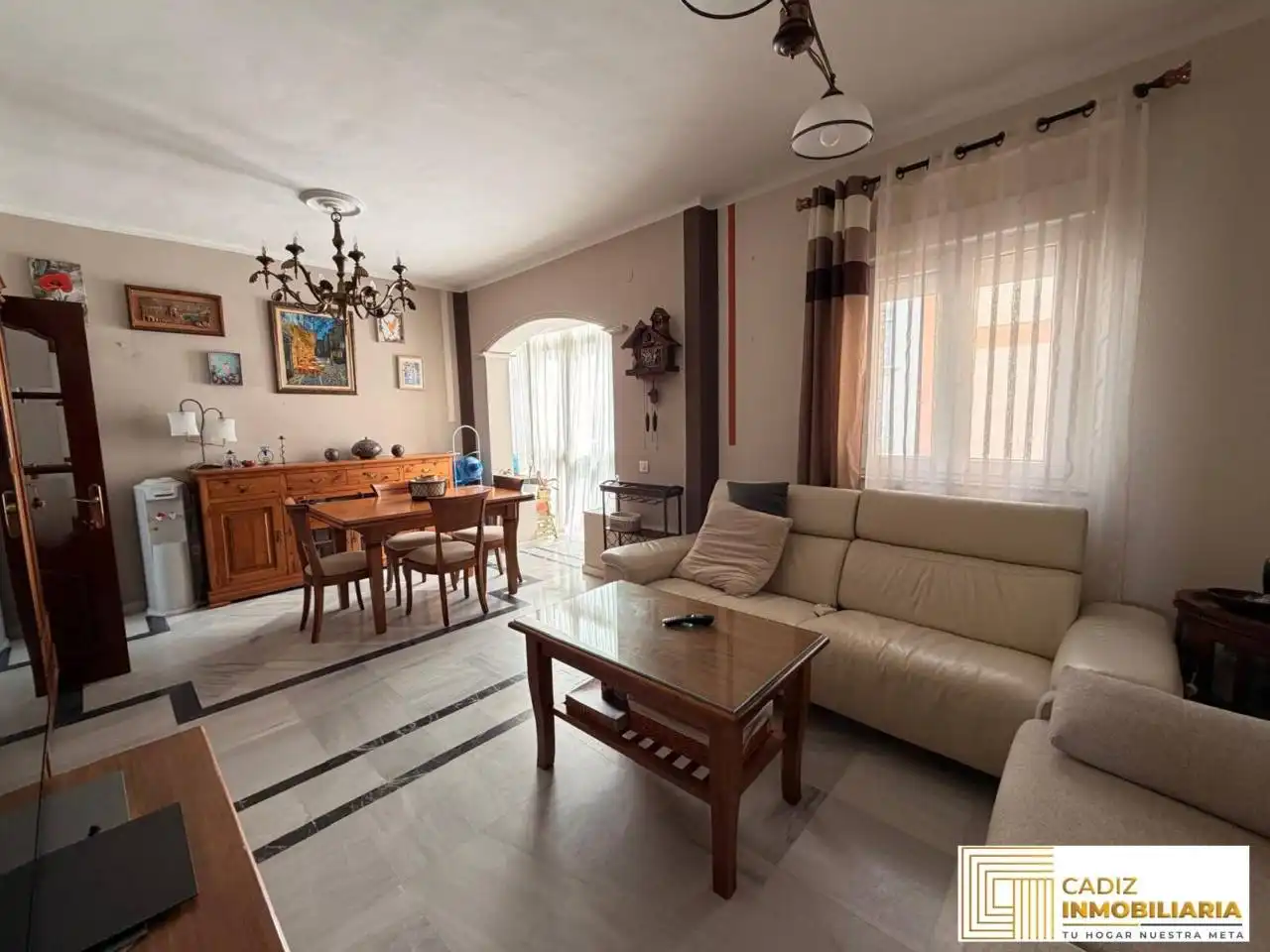 Wohnzimmer von Wohnung zum Verkauf in Cádiz mit Klimaanlage