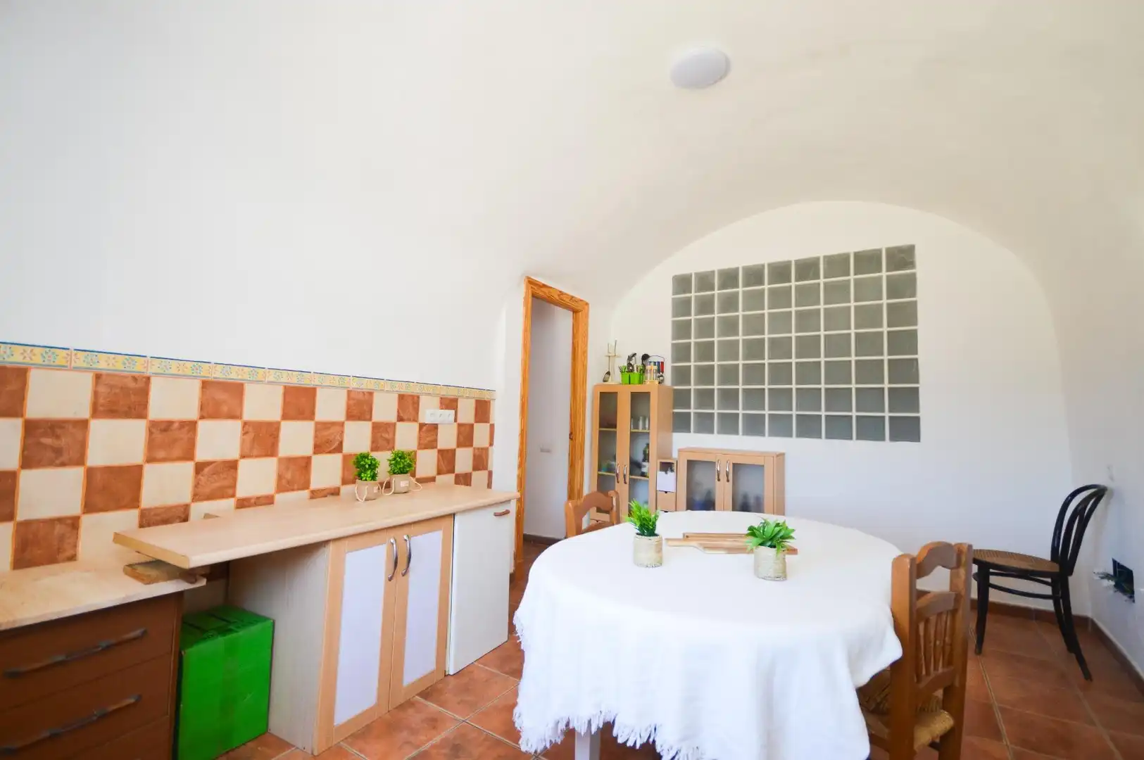 Cocina de Casa o chalet en venta en Rioja con Jardín privado, Terraza y Trastero