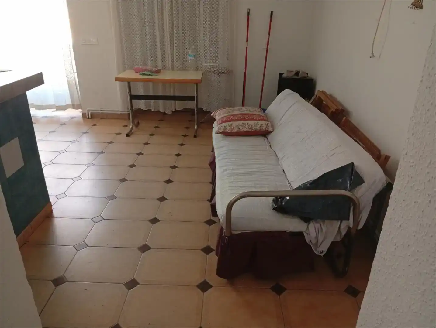 Sala d'estar de Casa adosada en venda en Castromocho amb Balcó