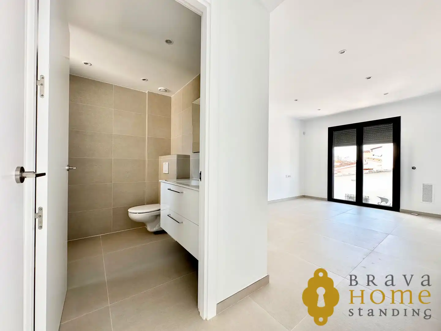 Bathroom of Houses for sale in Empuriabrava  with Air Conditioner, Heating and Private garden