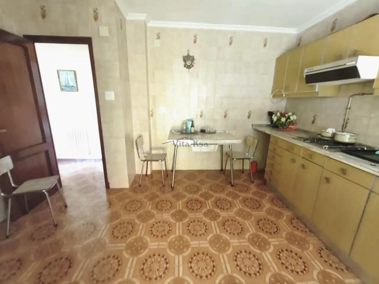Cuina de Casa o xalet en venda en Xunqueira de Ambía amb Calefacció, Jardí privat i Moblat