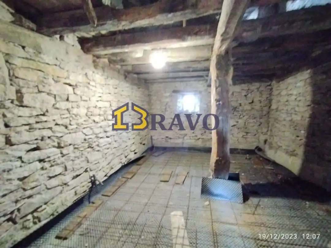 Casa o xalet en venda en Valle de Losa amb Calefacció
