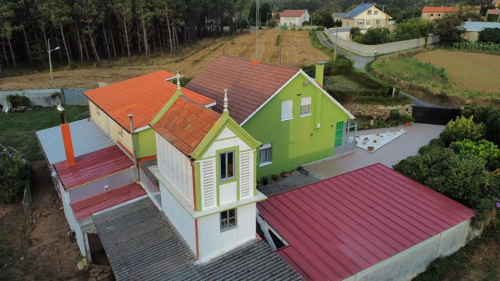 Chalet con jardín en venta en Malpica de Bergantiños, imagen 4