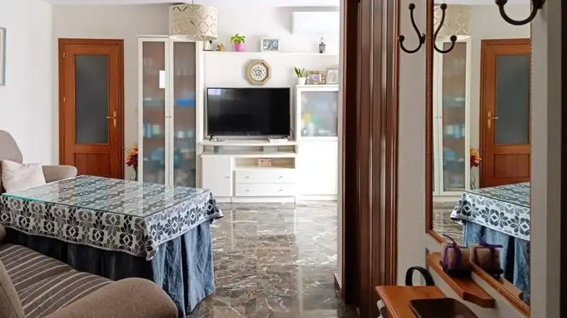 Sala d'estar de Àtic en venda en La Zubia amb Terrassa