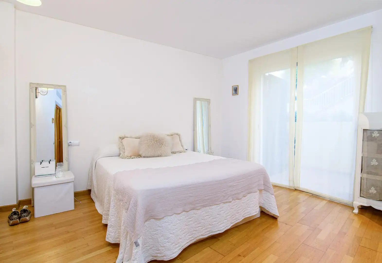 Dormitori de Casa adosada en venda en  Palma de Mallorca amb Aire condicionat, Calefacció i Jardí privat