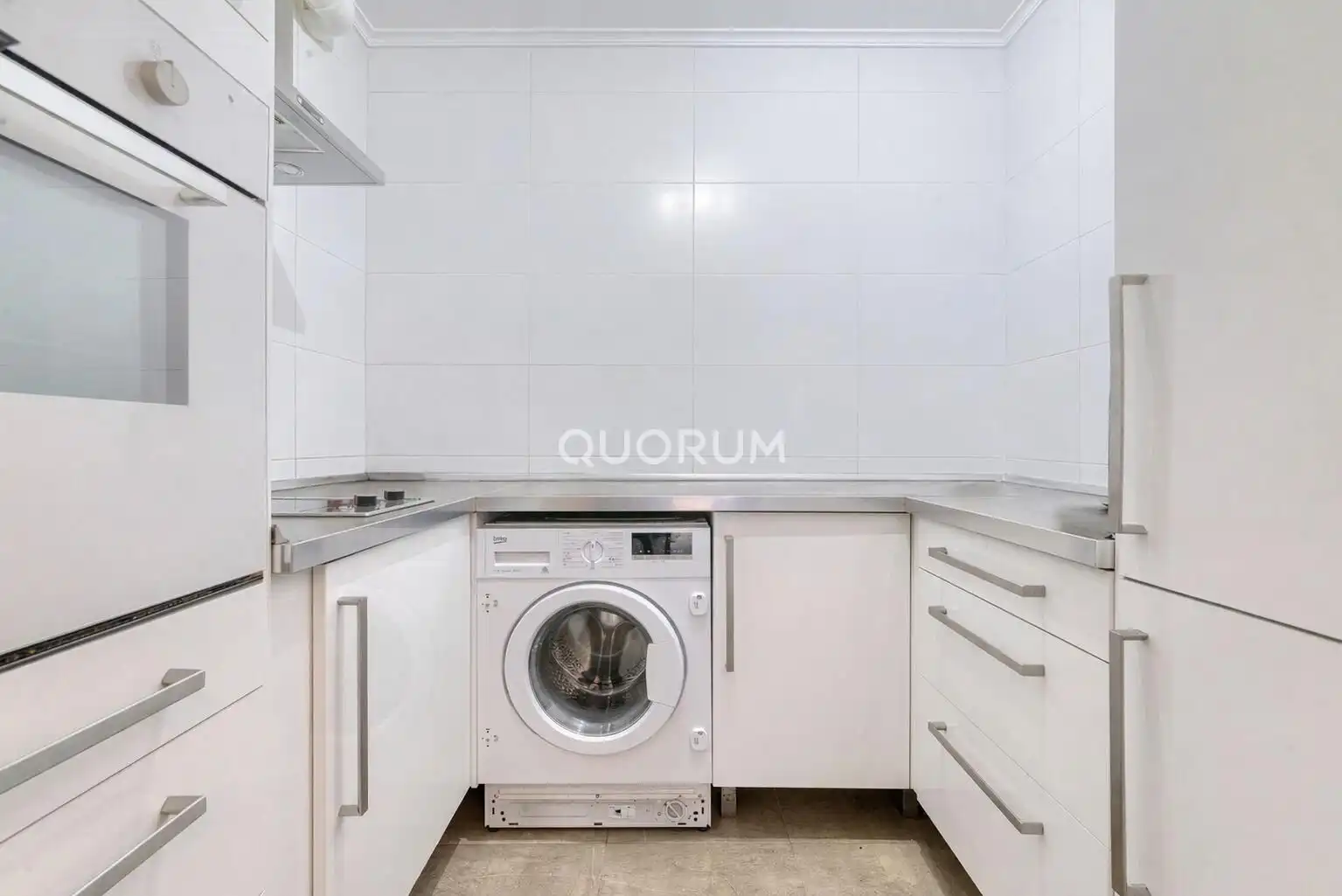 Cocina de Piso en venta en Bilbao  con Calefacción, Trastero y Amueblado