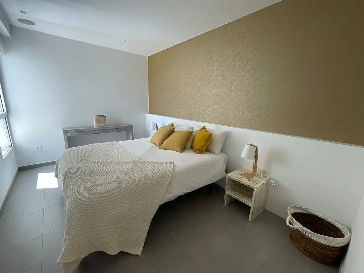 Apartment with pool for sale in Cumbre del Sol, imagen 12