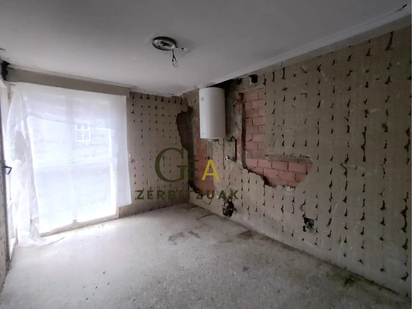 Wohnung zum Verkauf in Anoeta mit Balkon