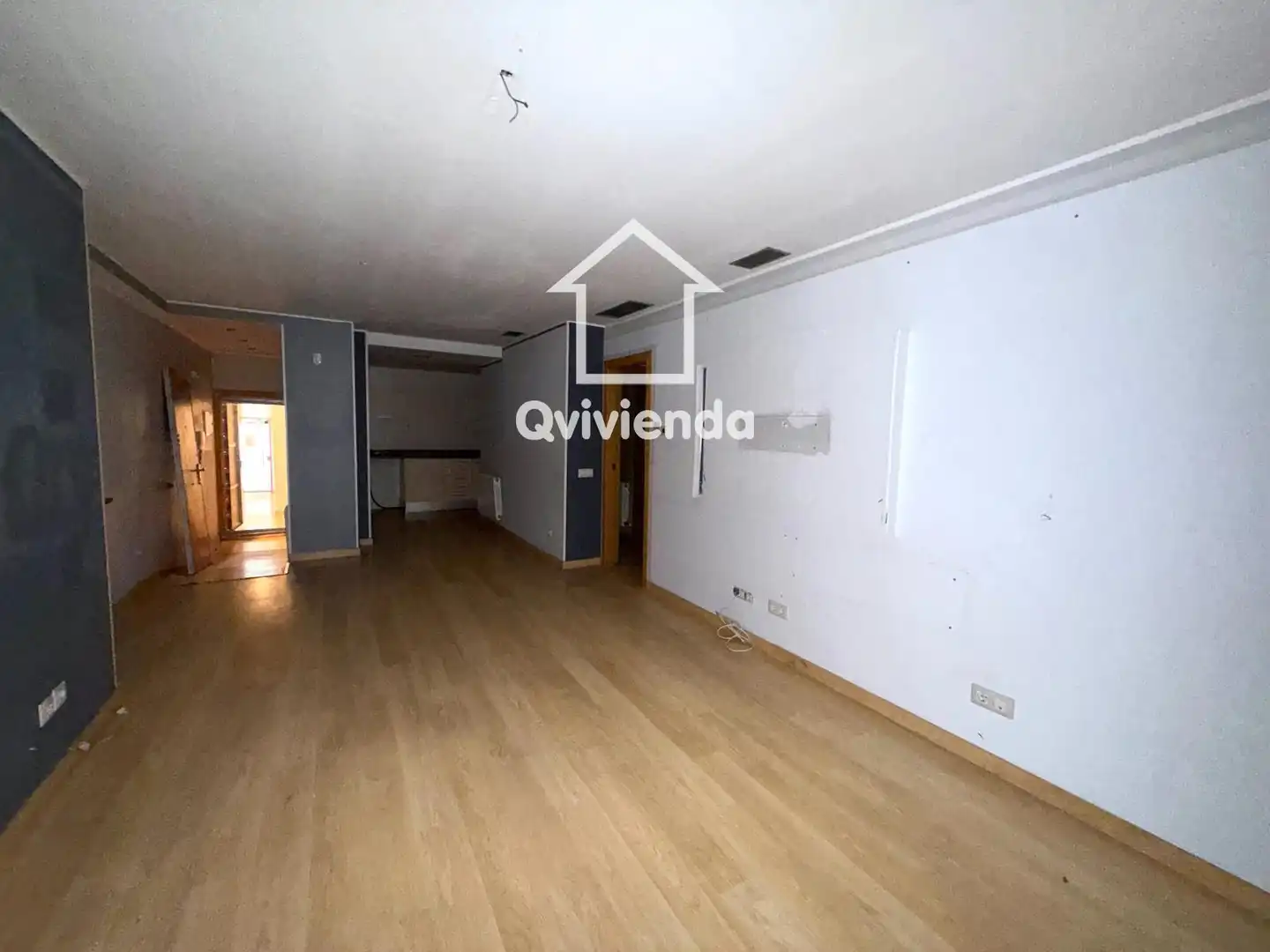 Piso en venta en Montcada i Reixac con Terraza