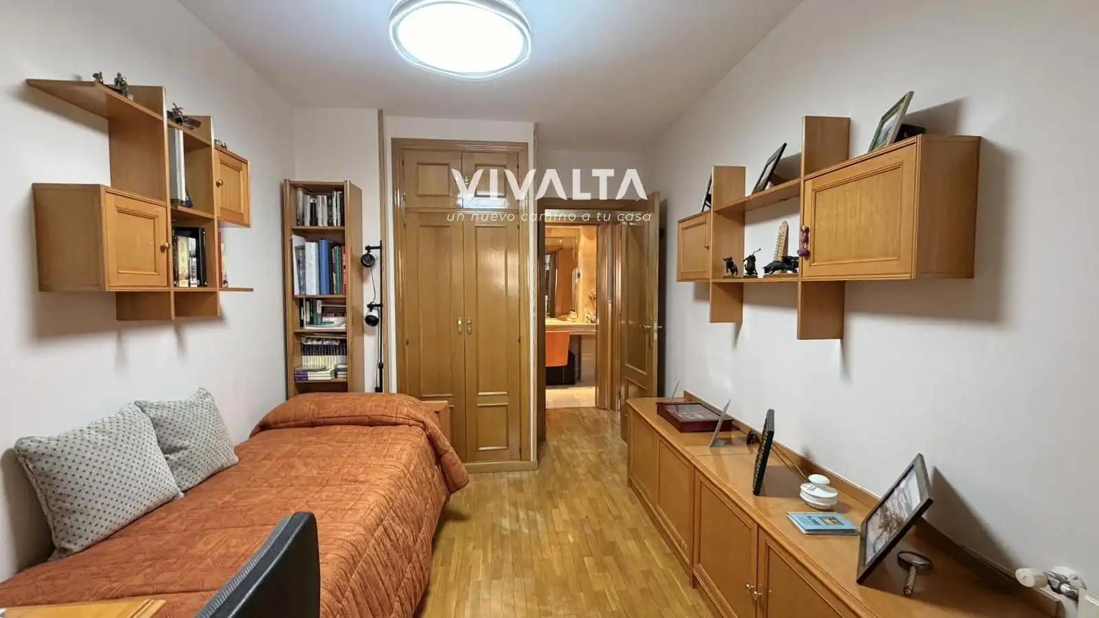Habitación de Dúplex en venta en Madrid con Aire acondicionado, Calefacción y Terraza
