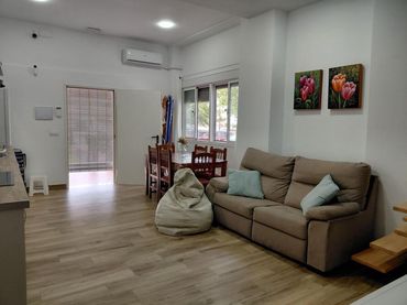 Bajo con ascensor en venta en Sector L