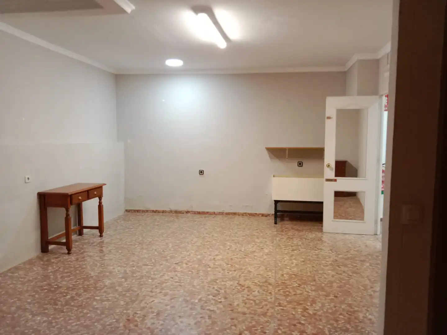 Locale commerciale in affitto a Centro - Doña Mercedes, imagen 4