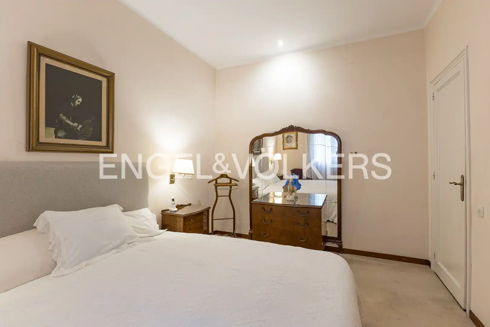 Bedroom of Flat for sale in Barcelona  with Heating and Parquet flooring