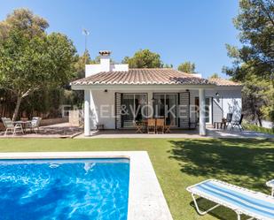 Vista exterior de Casa o xalet en venda en Torres Torres amb Aire condicionat, Calefacció i Jardí privat