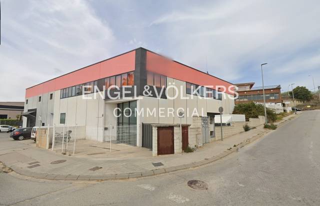 Nave industrial en Alquiler en Zona Industrial i Agrícola