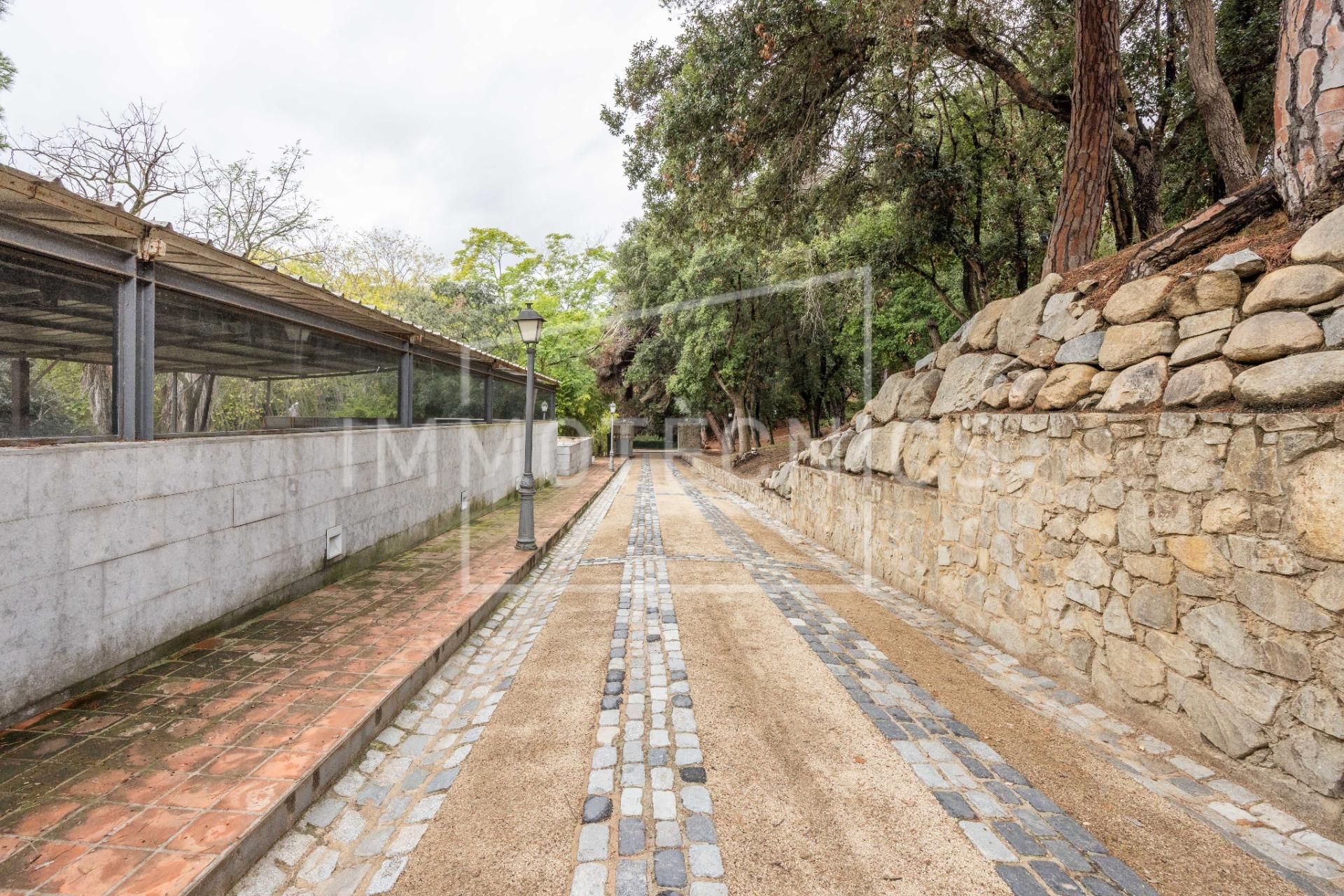 Exterior view of Country homes for sale in Sant Vicenç de Montalt