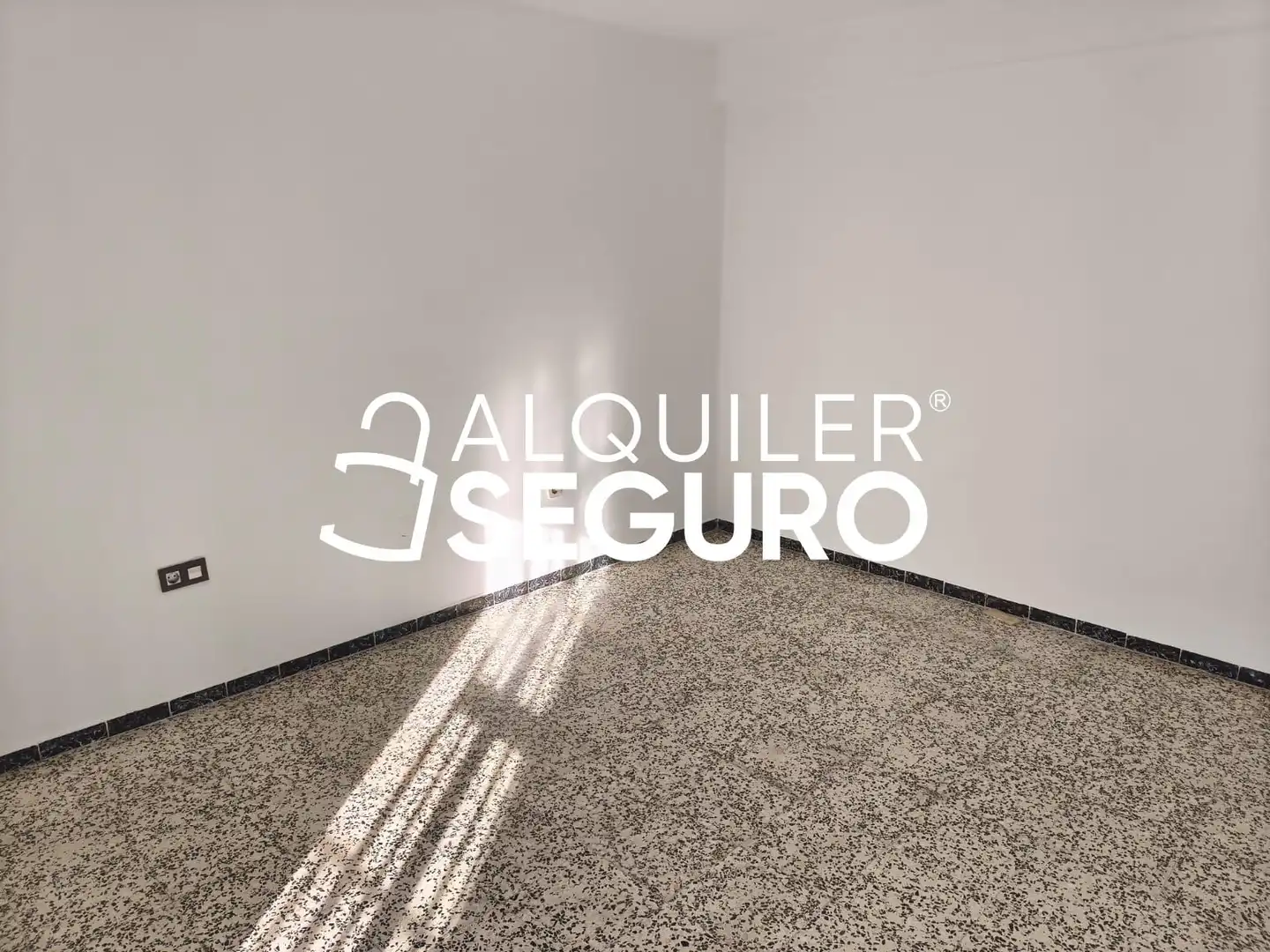 Habitación de Casa o chalet de alquiler en Gelves, Sevilla